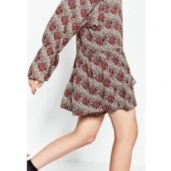 Zara Trafaluc Collection Long Ruffle Sleeve Red & Black Floral Print Romper XS - Picture 2 of 6